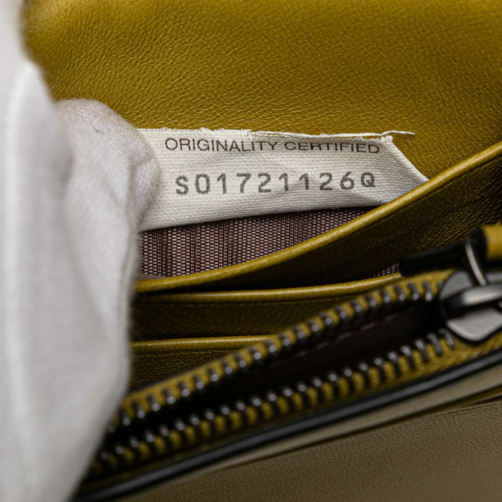 Bottega Veneta Nappa Intrecciato Studded Wallet on Chain - Detail 1