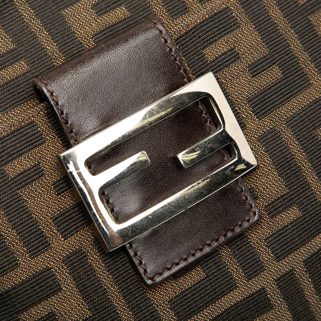 Fendi Zucca Canvas Shoulder Bag - Detail 2