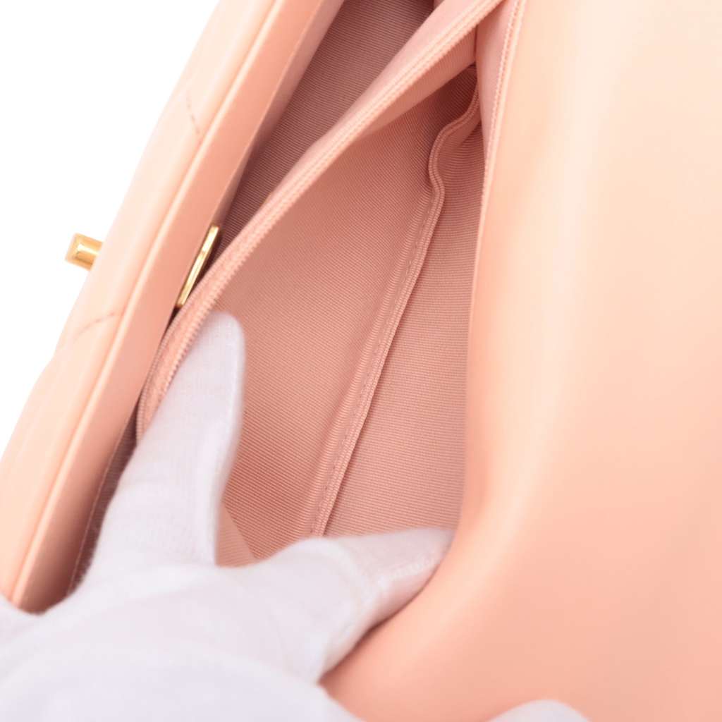Chanel Medium Lambskin 19 Flap - 4