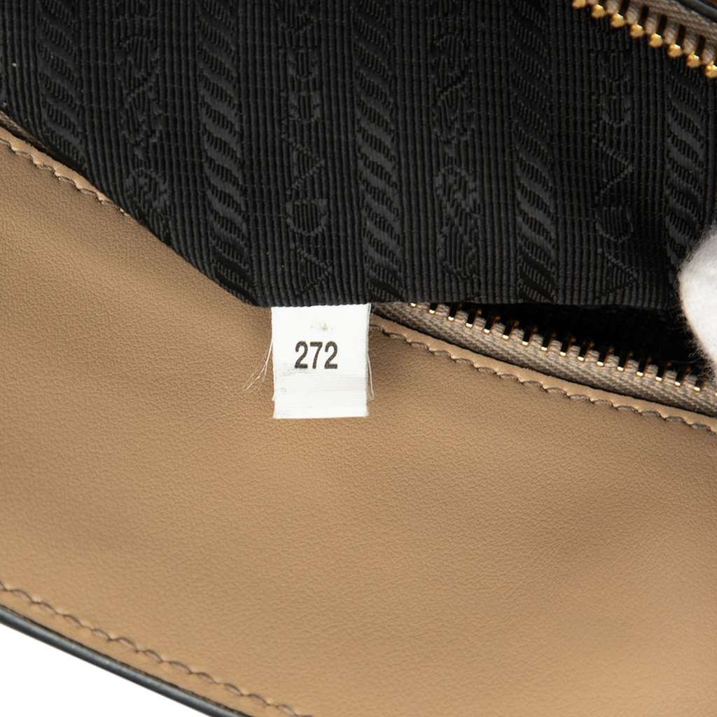 Prada Large Saffiano Lux Embossed Logo Convertible Tote - Detail 1