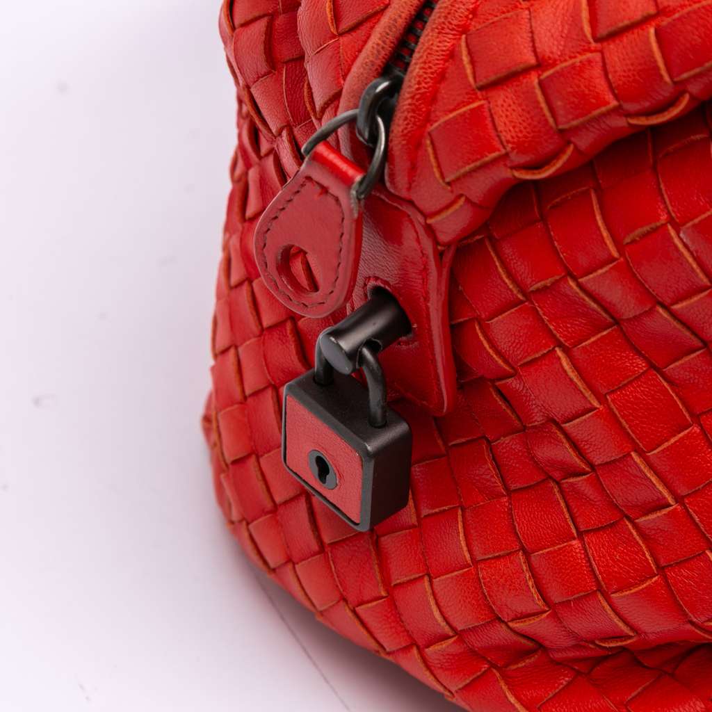 Bottega Veneta Nappa Intrecciato Montaigne Shoulder Bag - Detail 2