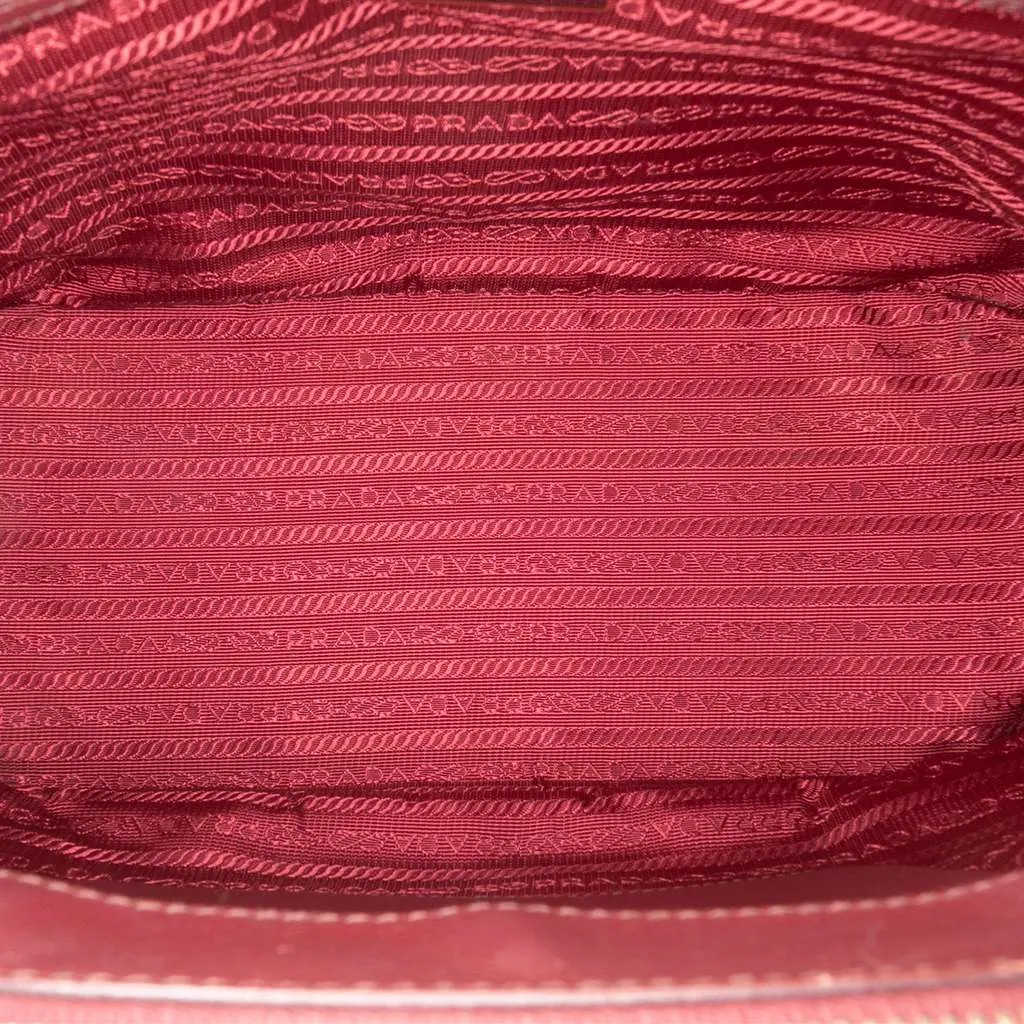 Prada Medium Saffiano Lux Galleria Double Zip Satchel Red Leather Good - Model View