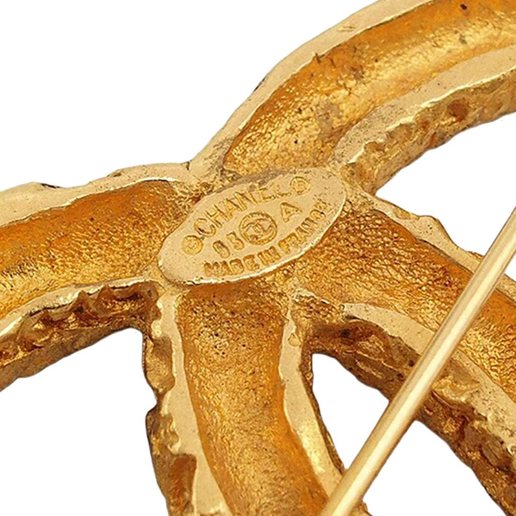Chanel Gold Plated CC Brooch - Image 6