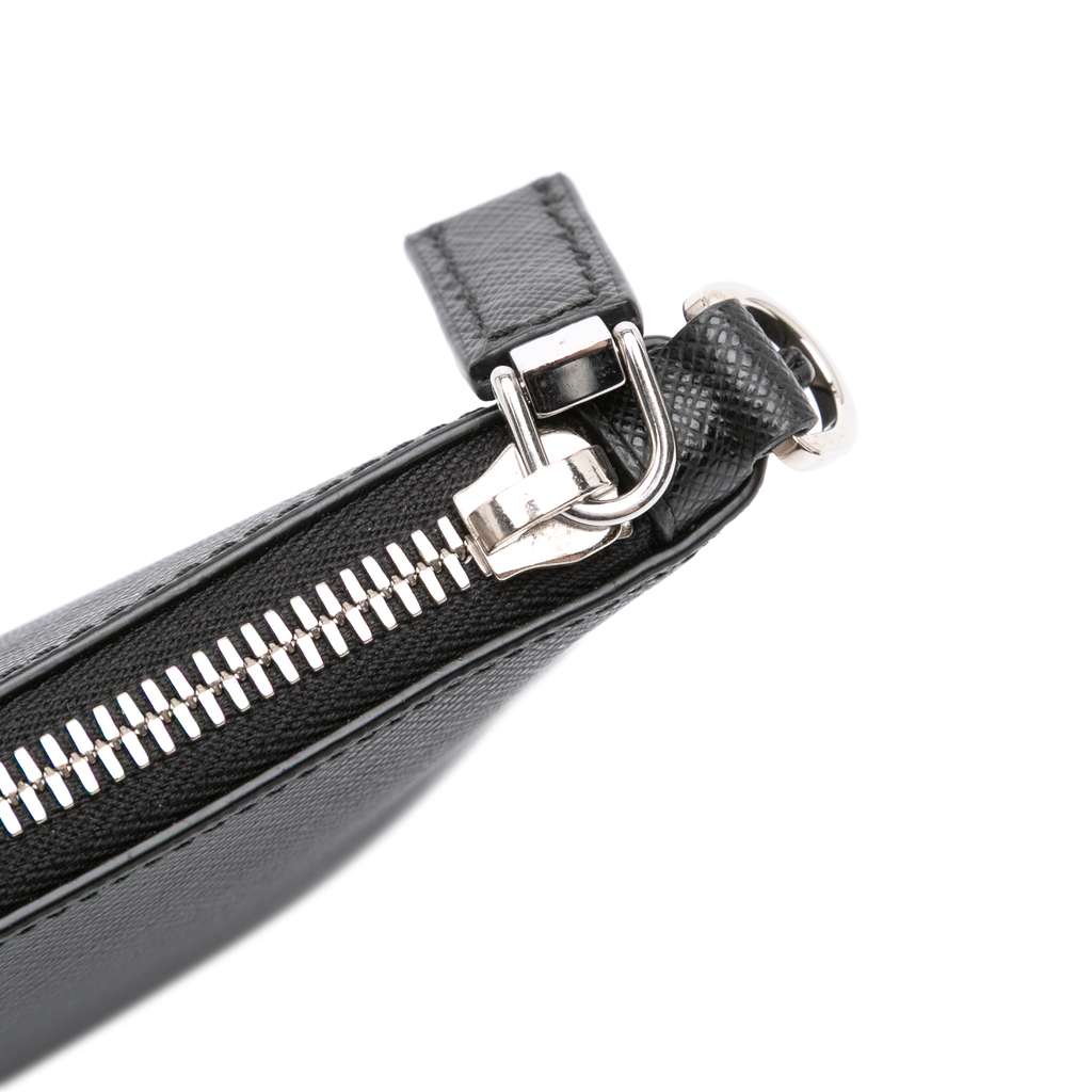 Prada Saffiano Clutch - Detail 2