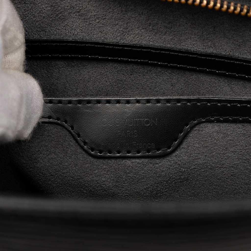 Louis Vuitton Epi Saint Jacques PM Short Strap - Side view