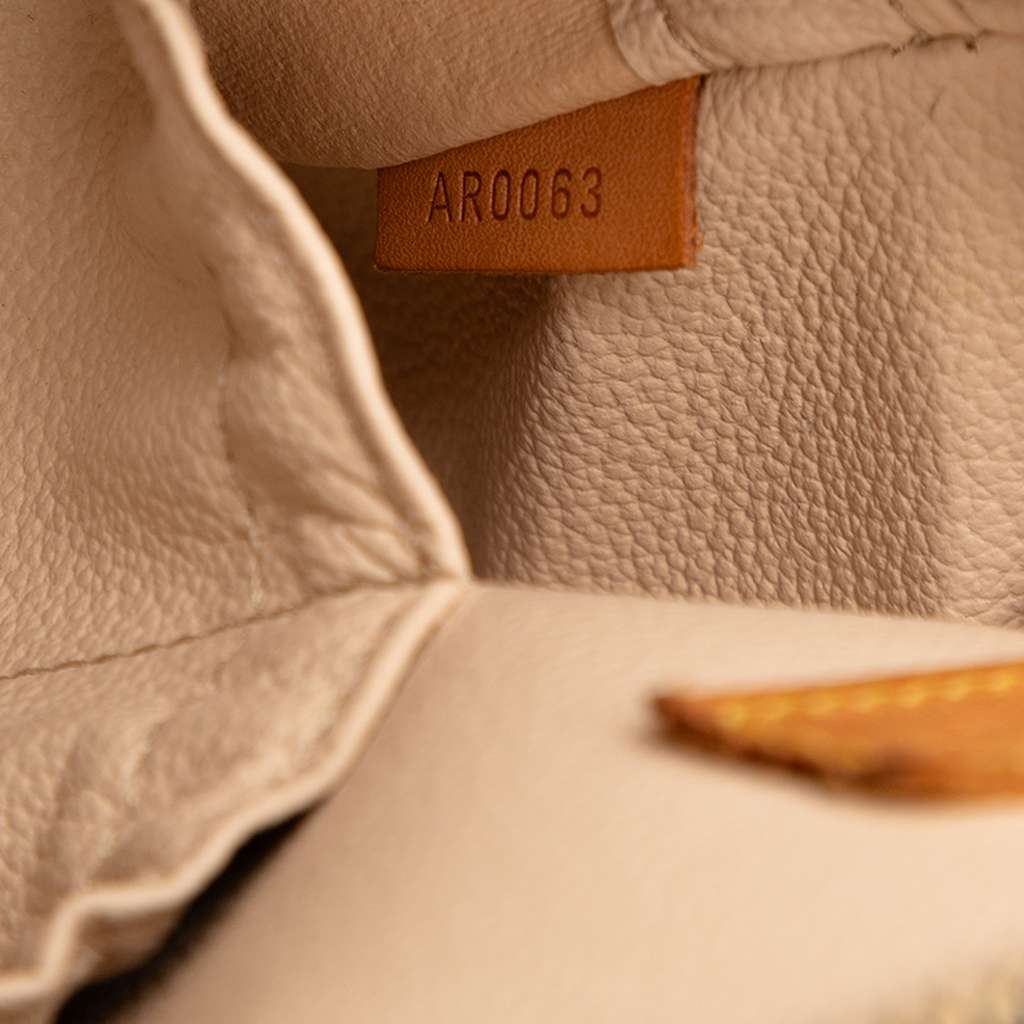 Louis Vuitton Monogram Spontini - Detail 1