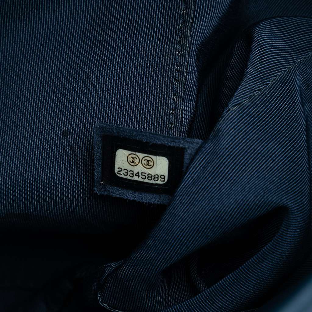 Chanel CC Quilted Lambskin Urban Delight Tote - Detail 1