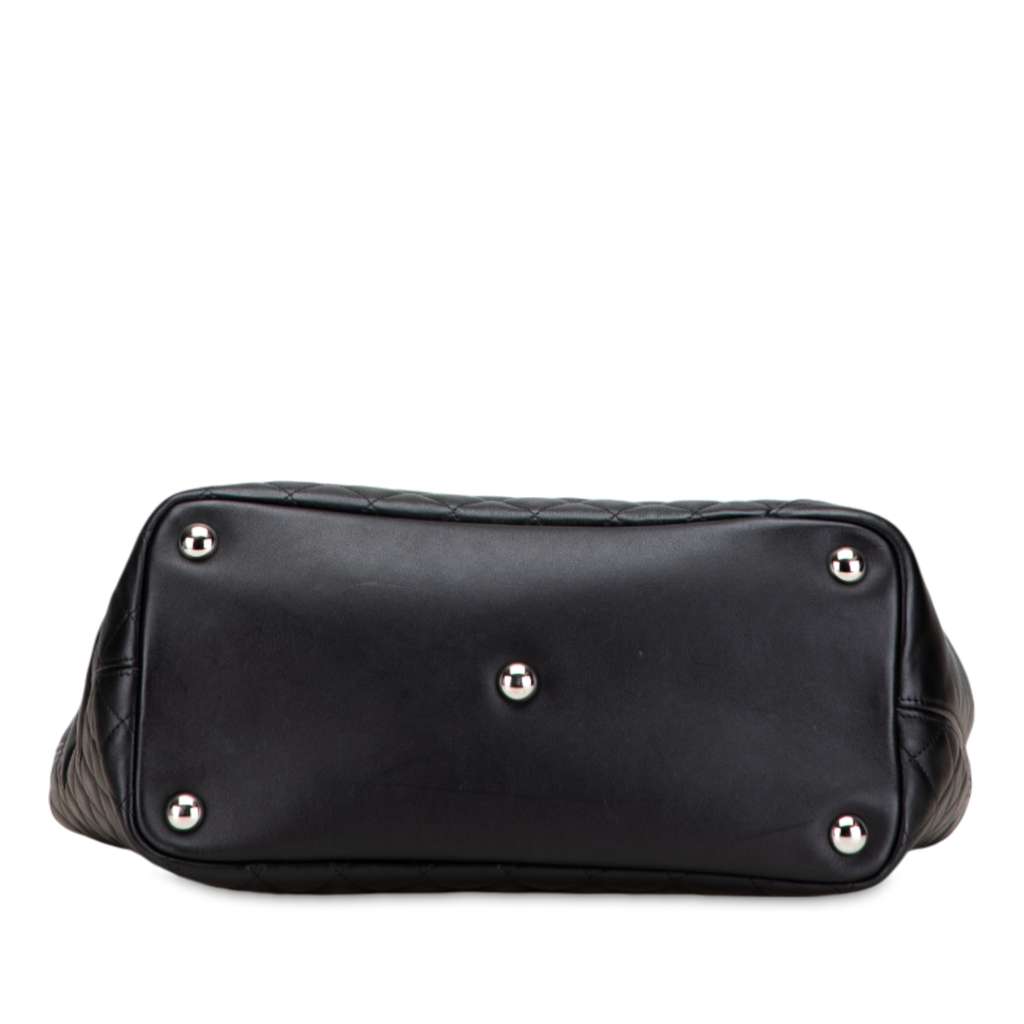 Chanel Large Quilted Calfskin Cambon Ligne Tote - Image 6