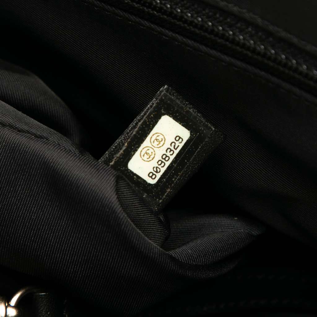 Chanel New Travel Line Nylon Tote - Detail 1