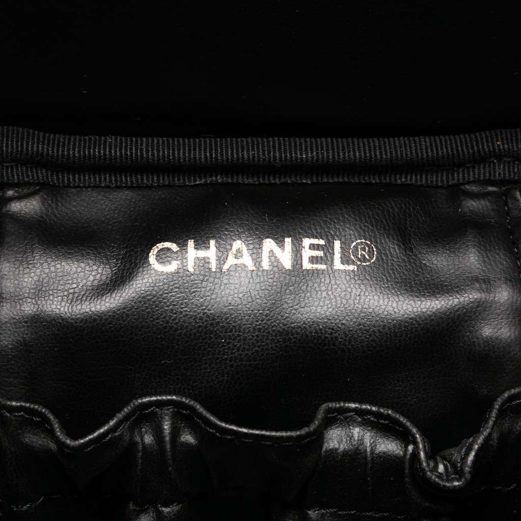 Chanel CC Caviar Vanity Case - Side view