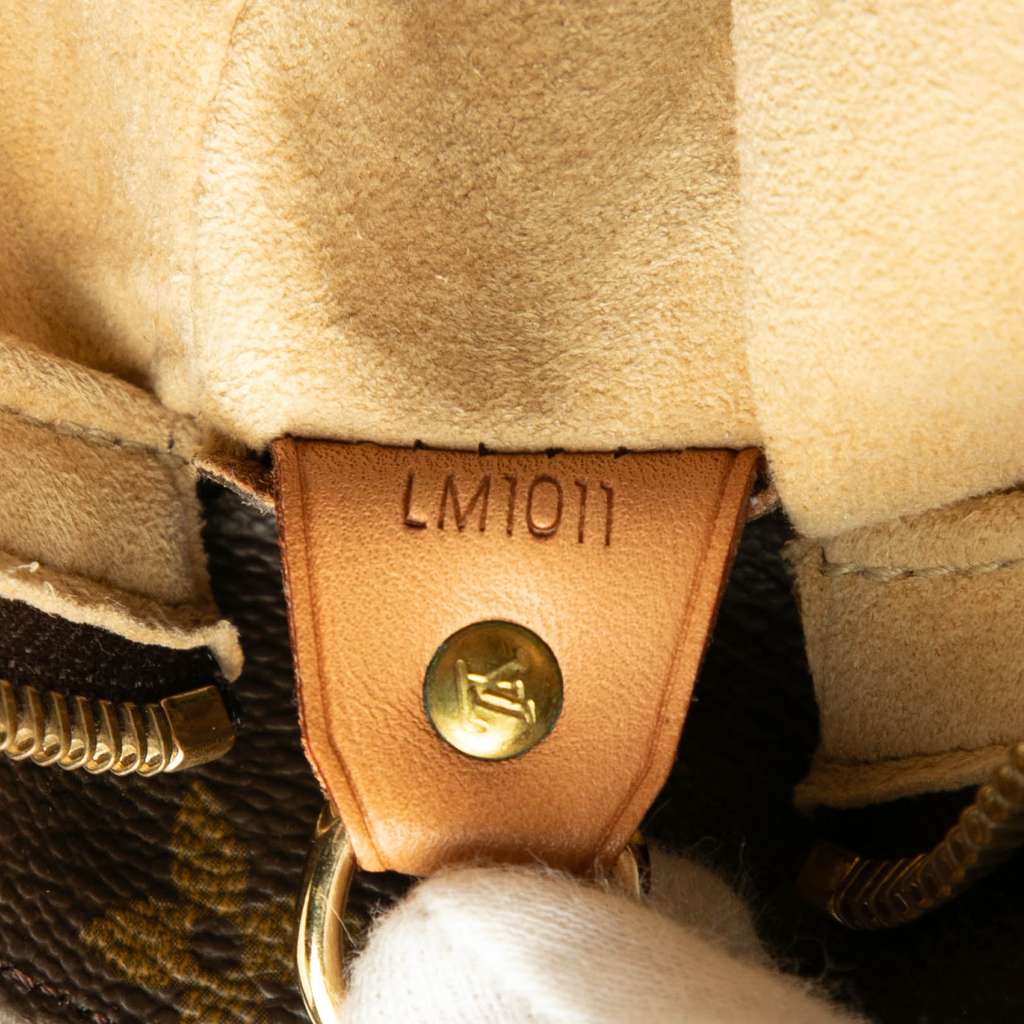 Louis Vuitton Monogram Looping GM - Detail 1