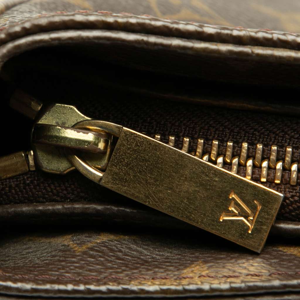 Louis Vuitton Monogram Looping GM - Detail 2