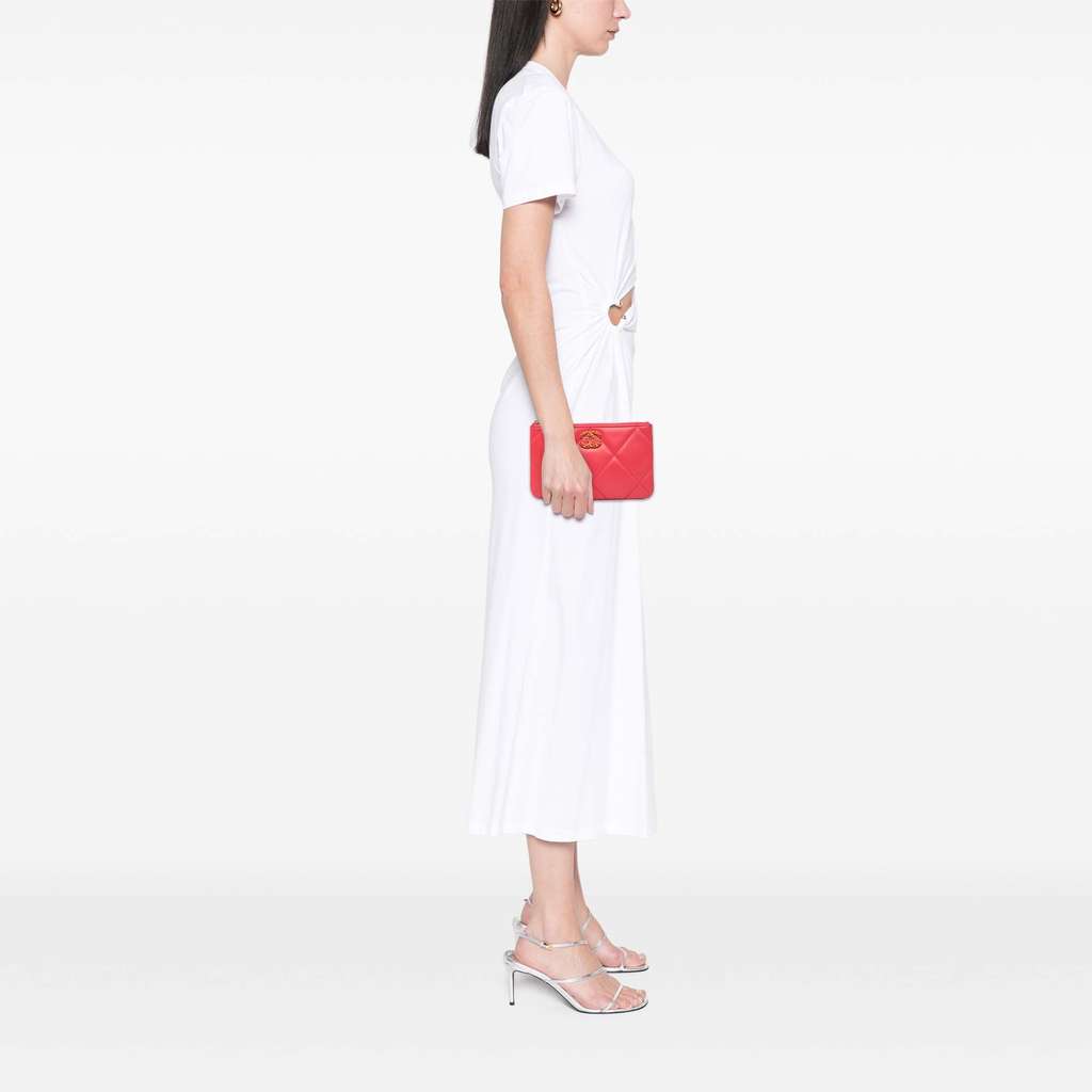 Chanel Small Lambskin 19 O Case Pouch - Detail 2