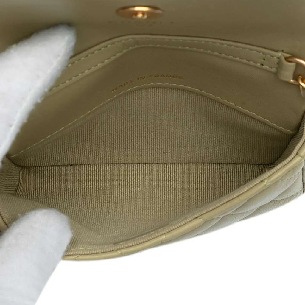 Chanel Lambskin Enamel Coco Hearts Clutch with Chain Green Leather Good - Model View