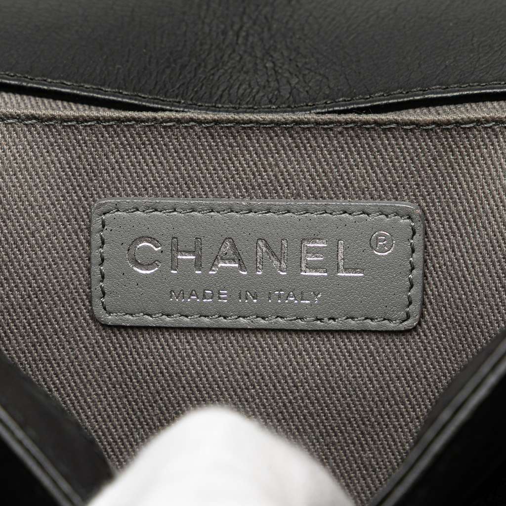 Chanel Old Medium Quilted Lambskin Boy Flap - 5