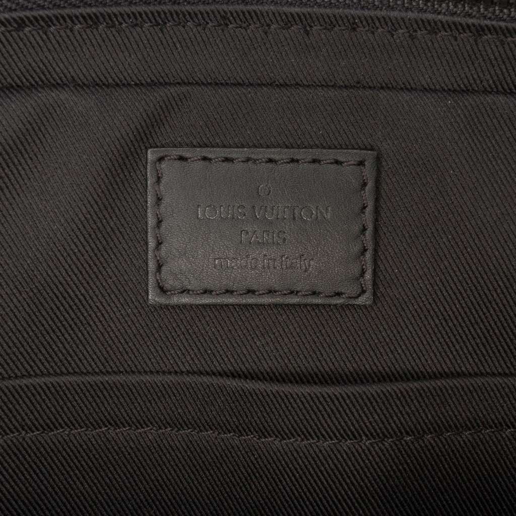 Louis Vuitton Damier Infini District Pochette - Side view