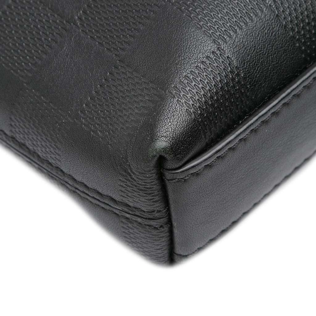 Louis Vuitton Damier Infini District Pochette - Image 10