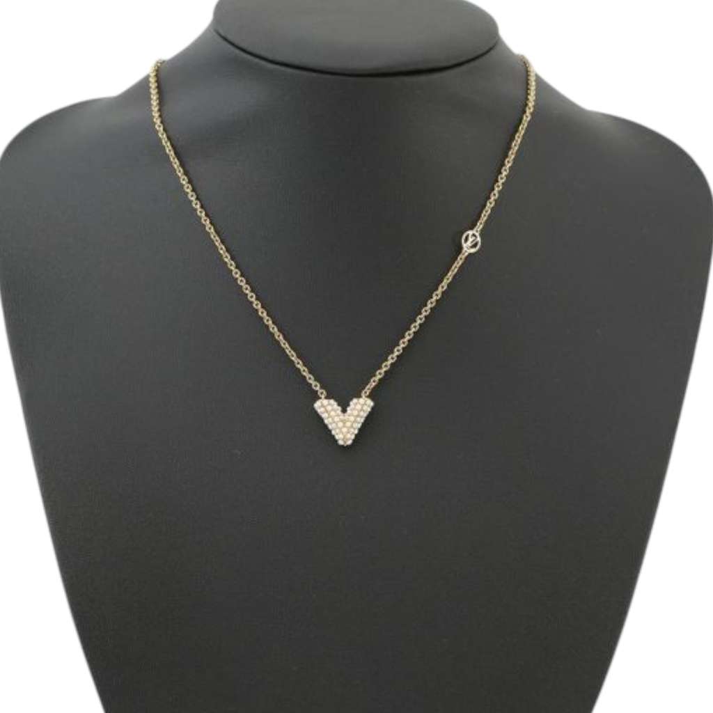 Louis Vuitton Gold Plated Essential V Pearl Necklace - Image 10