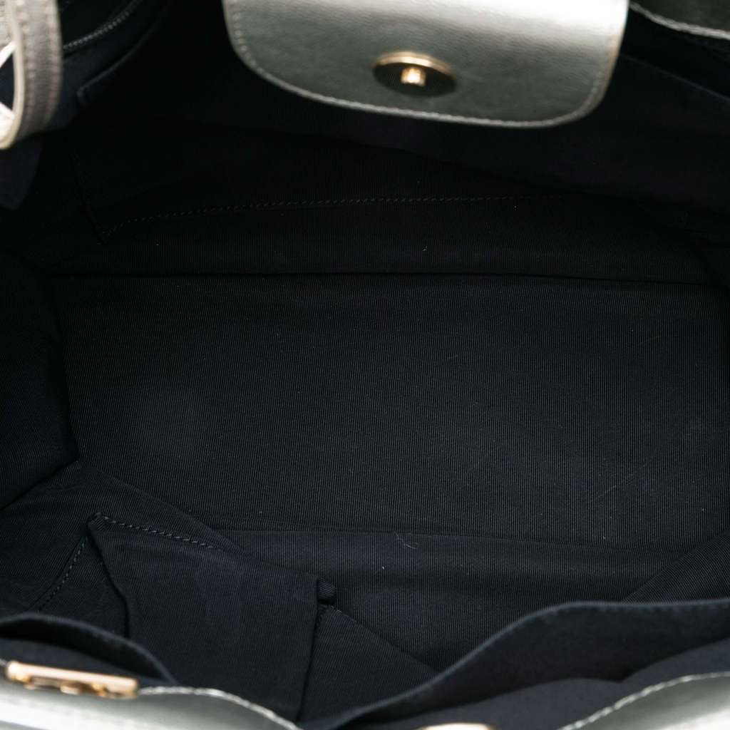 Chanel Large Bicolor Metallic Goatskin and Calfskin Boy Tote - 4