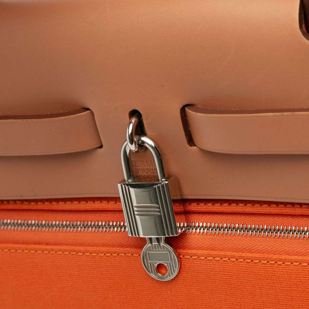 Hermès Toile Herbag Zip 31 - Detail 1