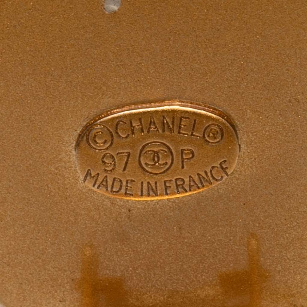 Chanel Gold Plated Resin CC Camellia Button Clip On Earrings - Image 6