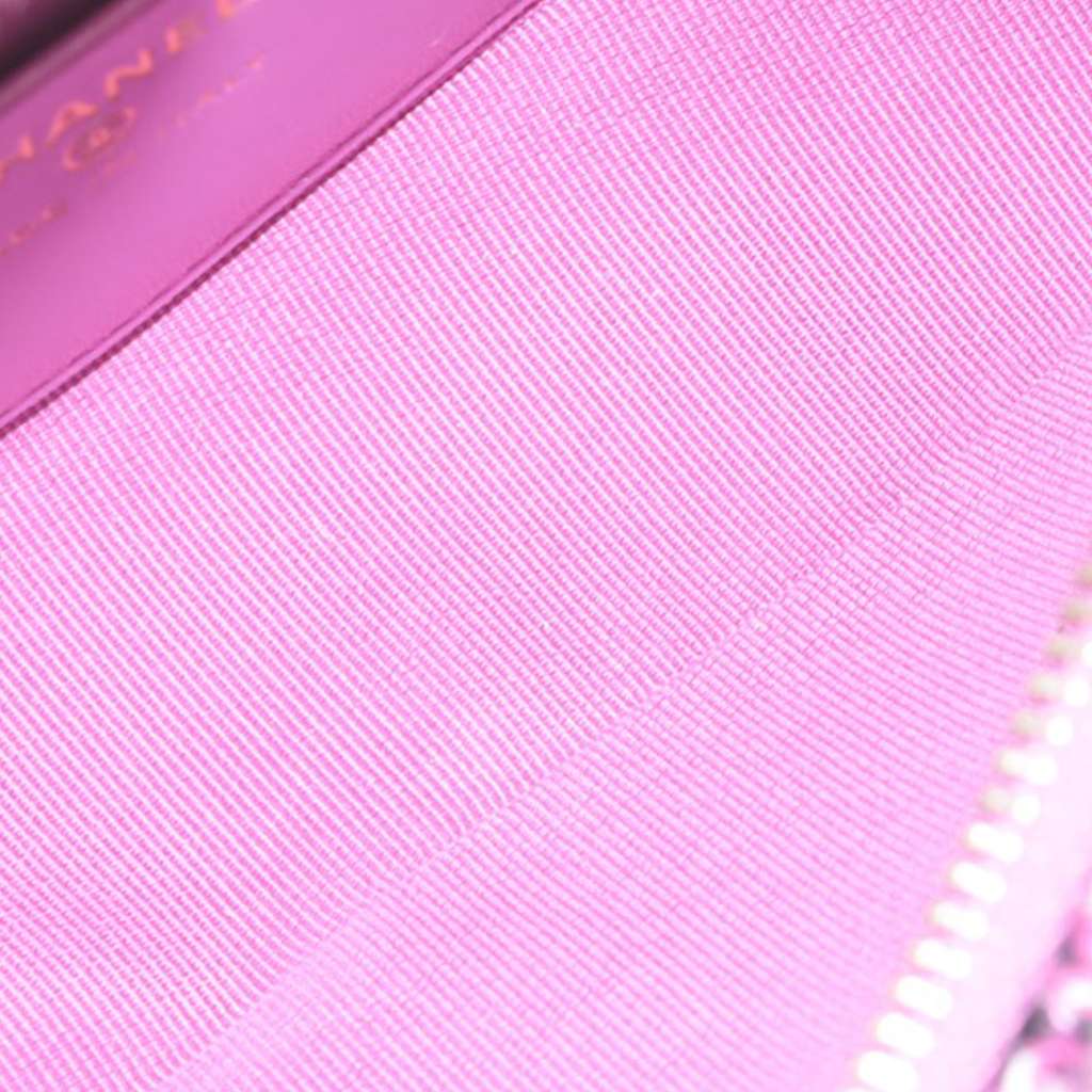 Chanel CC Tweed Houndstooth Clutch On Chain - Image 6