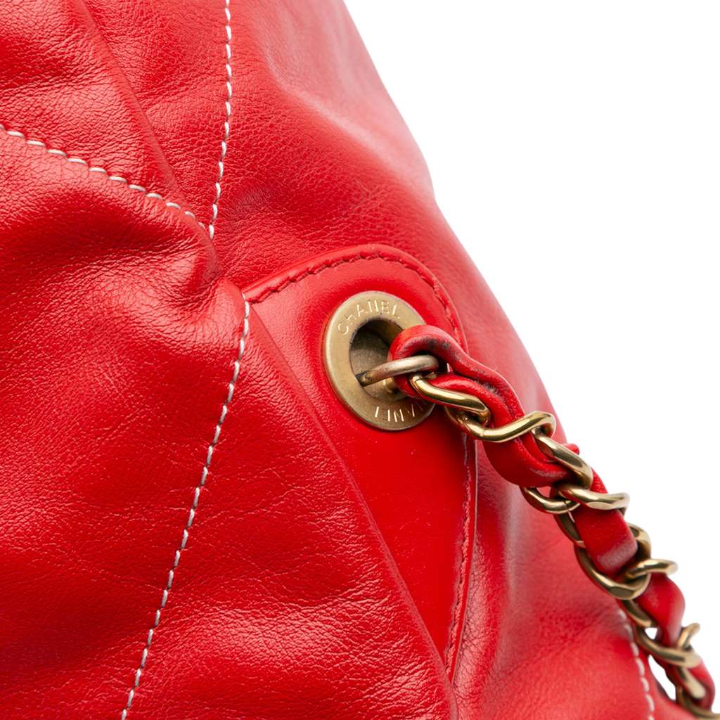 Chanel Large Shiny Quilted Calfskin 22 Backpack - Image 10