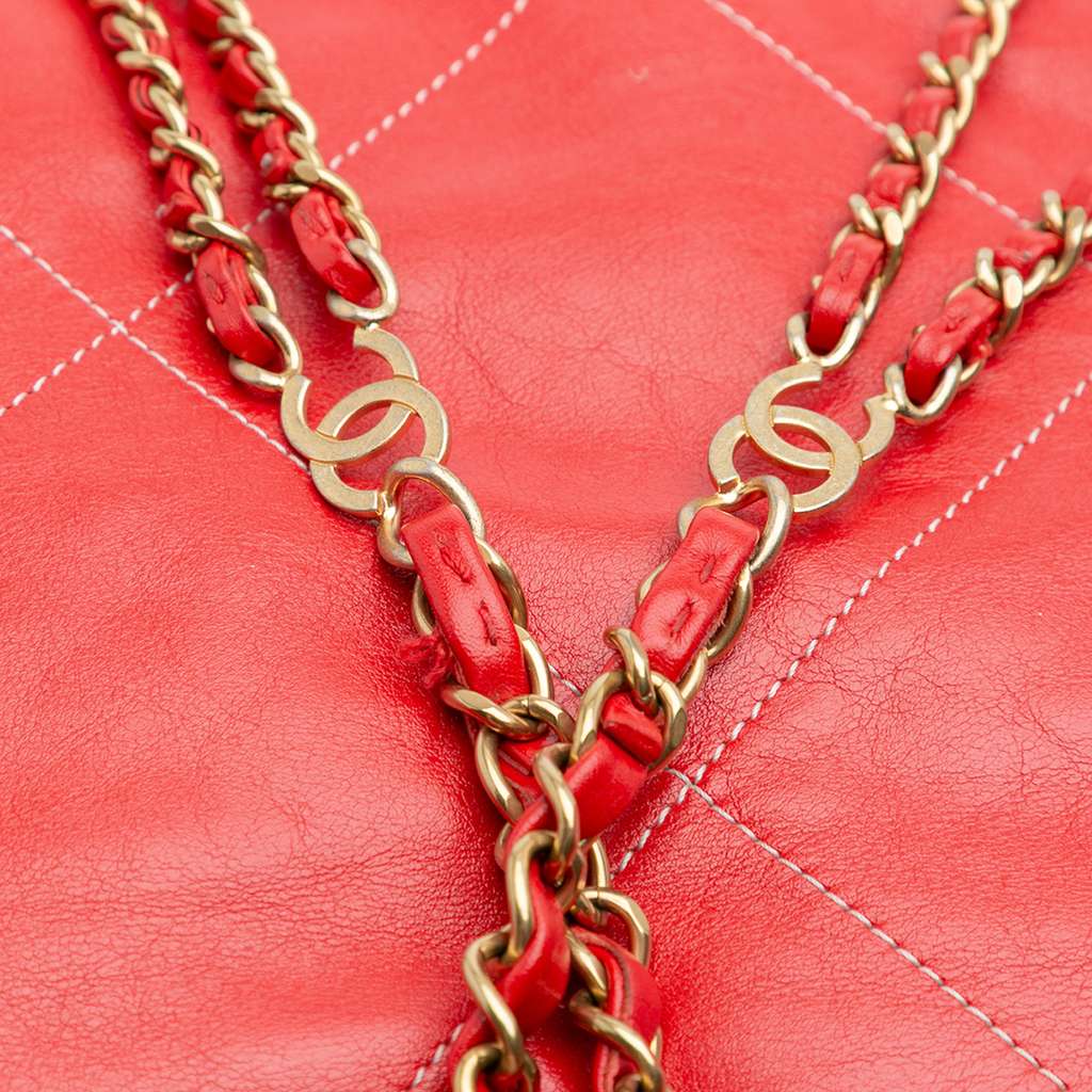 Chanel Large Shiny Quilted Calfskin 22 Backpack - Image 11