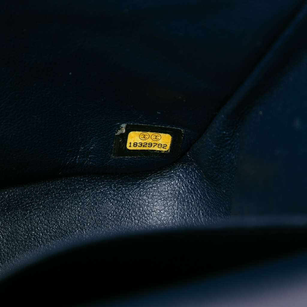 Chanel Jumbo Classic Caviar Double Flap - Side view