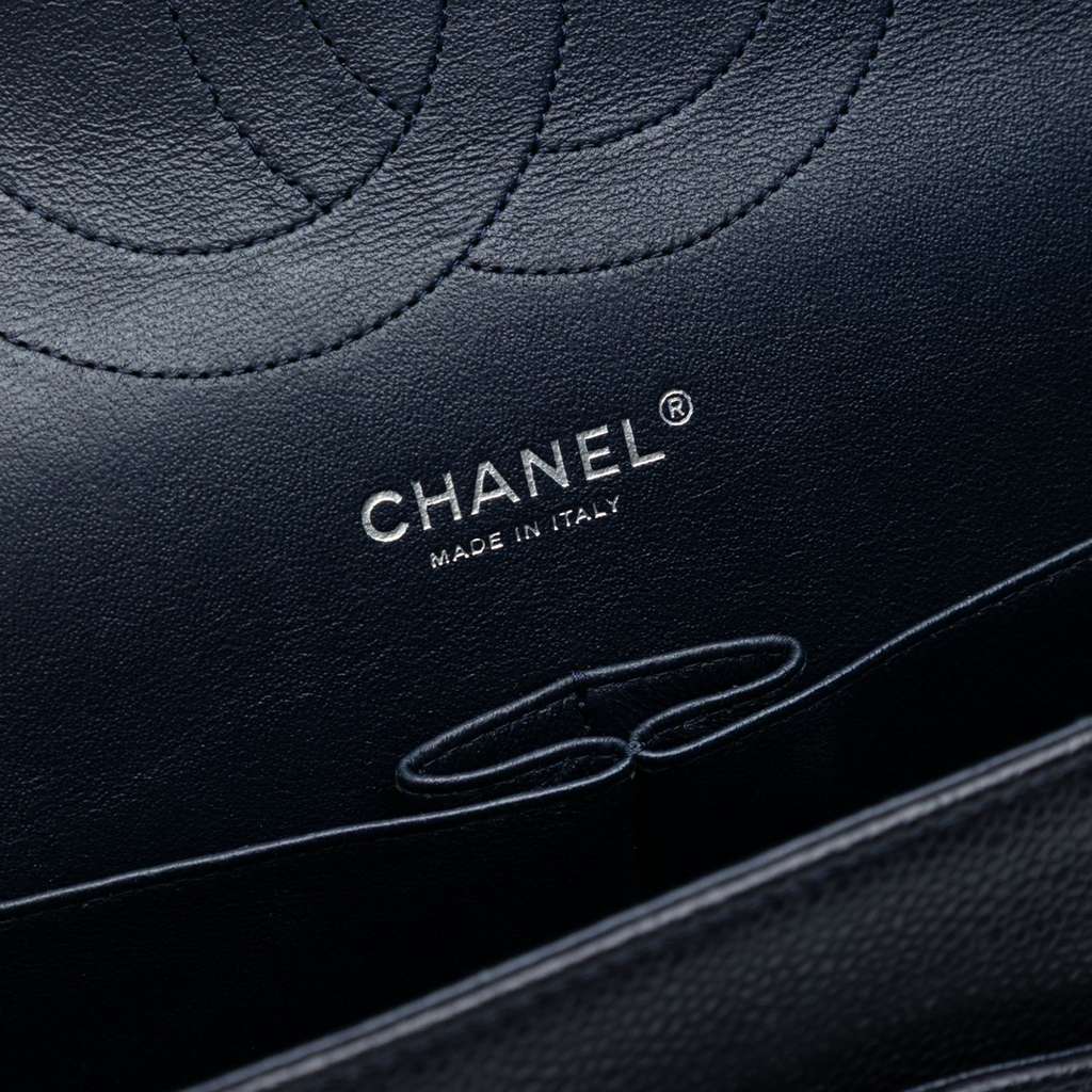 Chanel Jumbo Classic Caviar Double Flap - Detail 1