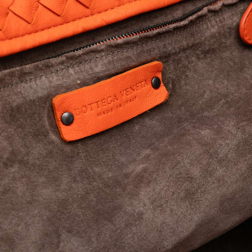 Bottega Veneta Large Nappa Intrecciato Cesta Tote - Side view