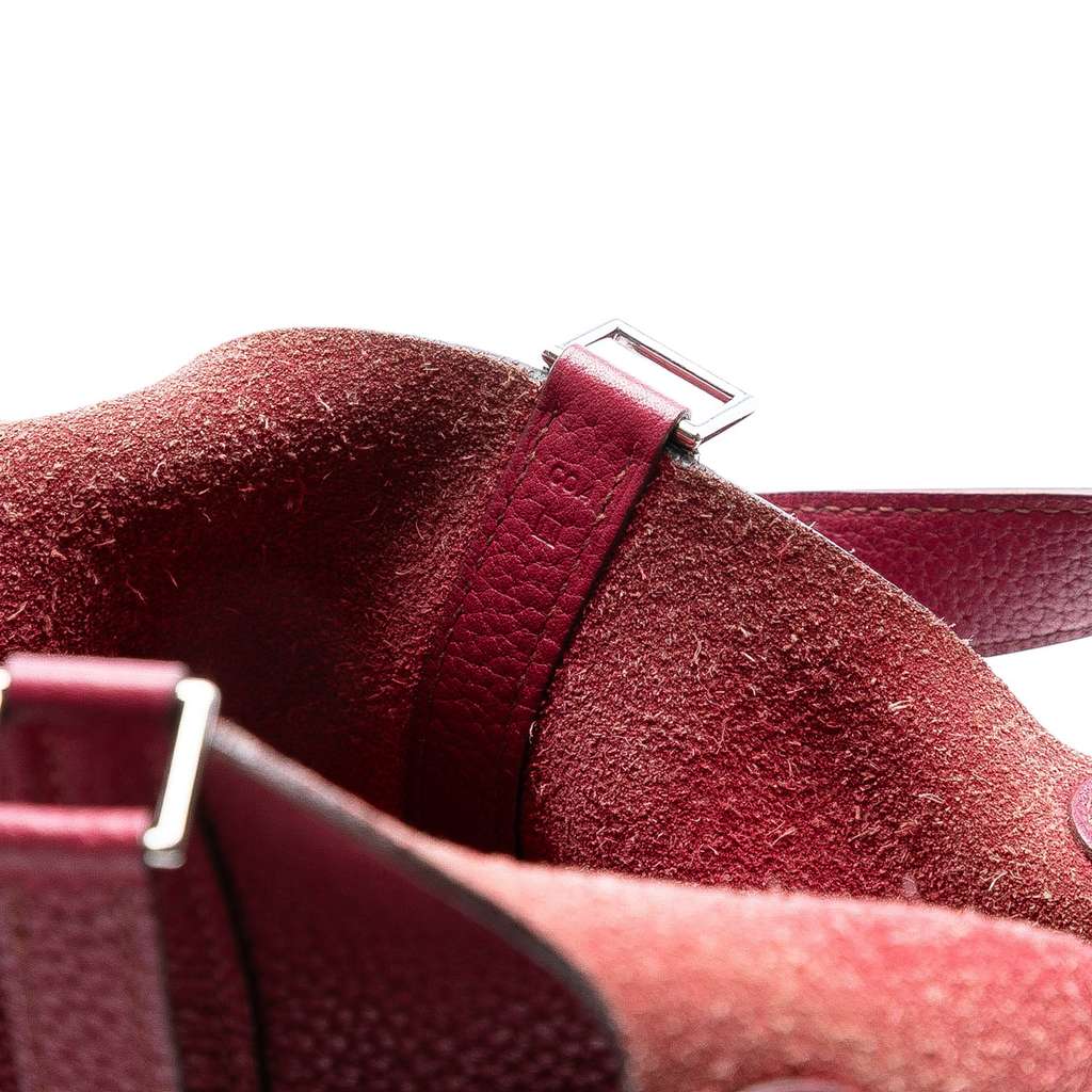 Hermès Clemence Picotin Lock 18 - Detail 1