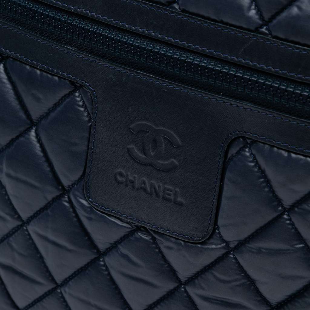 Chanel Quilted Nylon Coco Cocoon Hobo - Detail 1