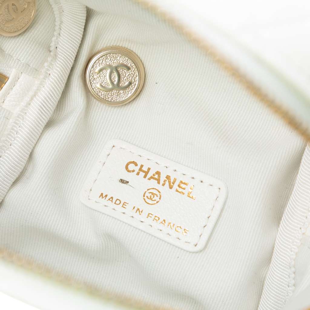 Chanel Quilted Lambskin Cube Chain Wristlet Case - Detail 1