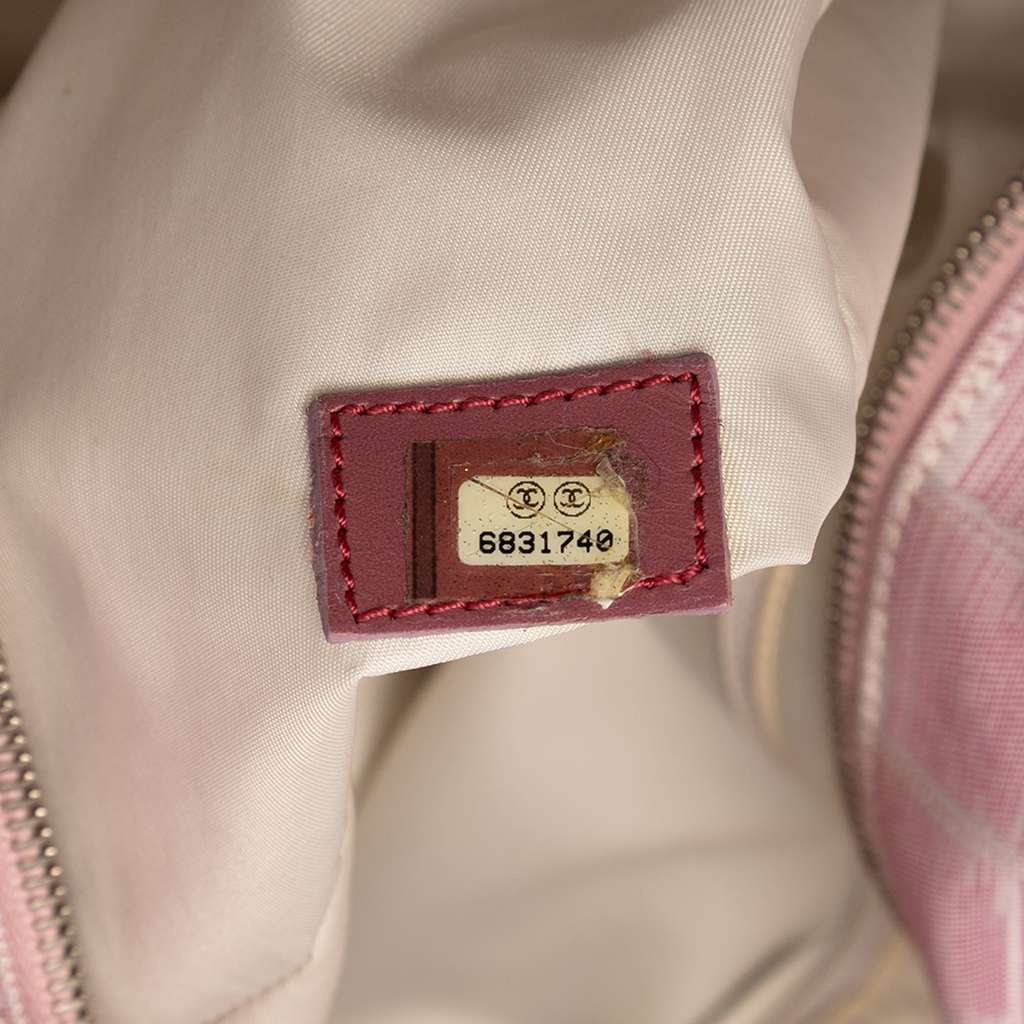 Chanel New Travel Line Nylon Tote - Detail 1