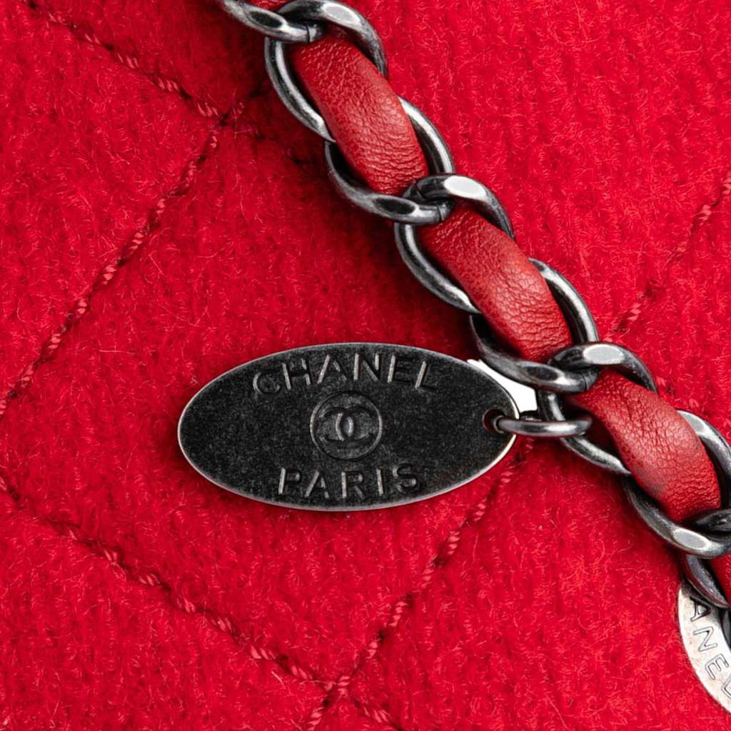 Chanel Paris-Salzburg Medium Quilted Wool Edelweiss Flap - Detail 2