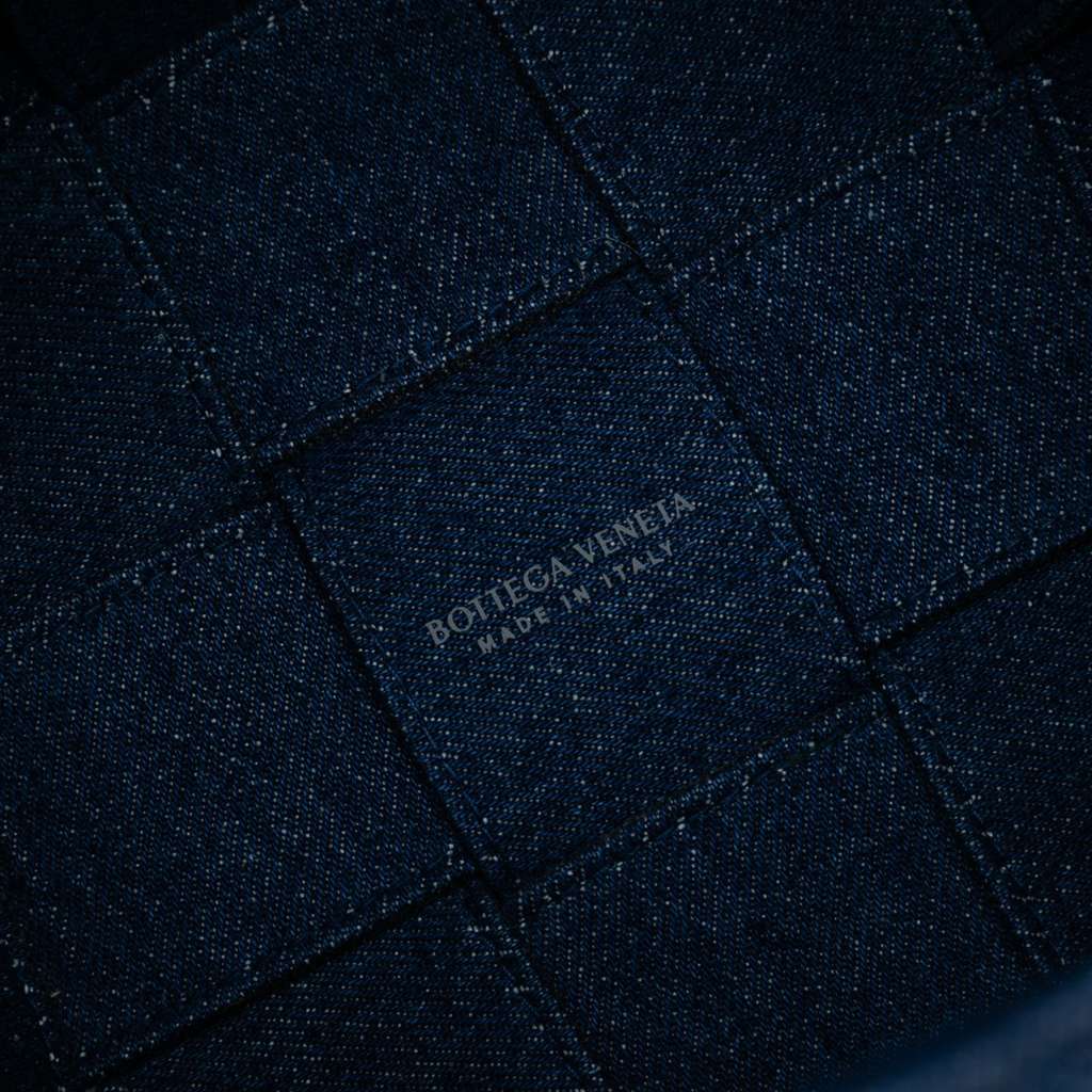 Bottega Veneta Small Denim Maxi Intrecciato Cassette Bucket Bag - Side view