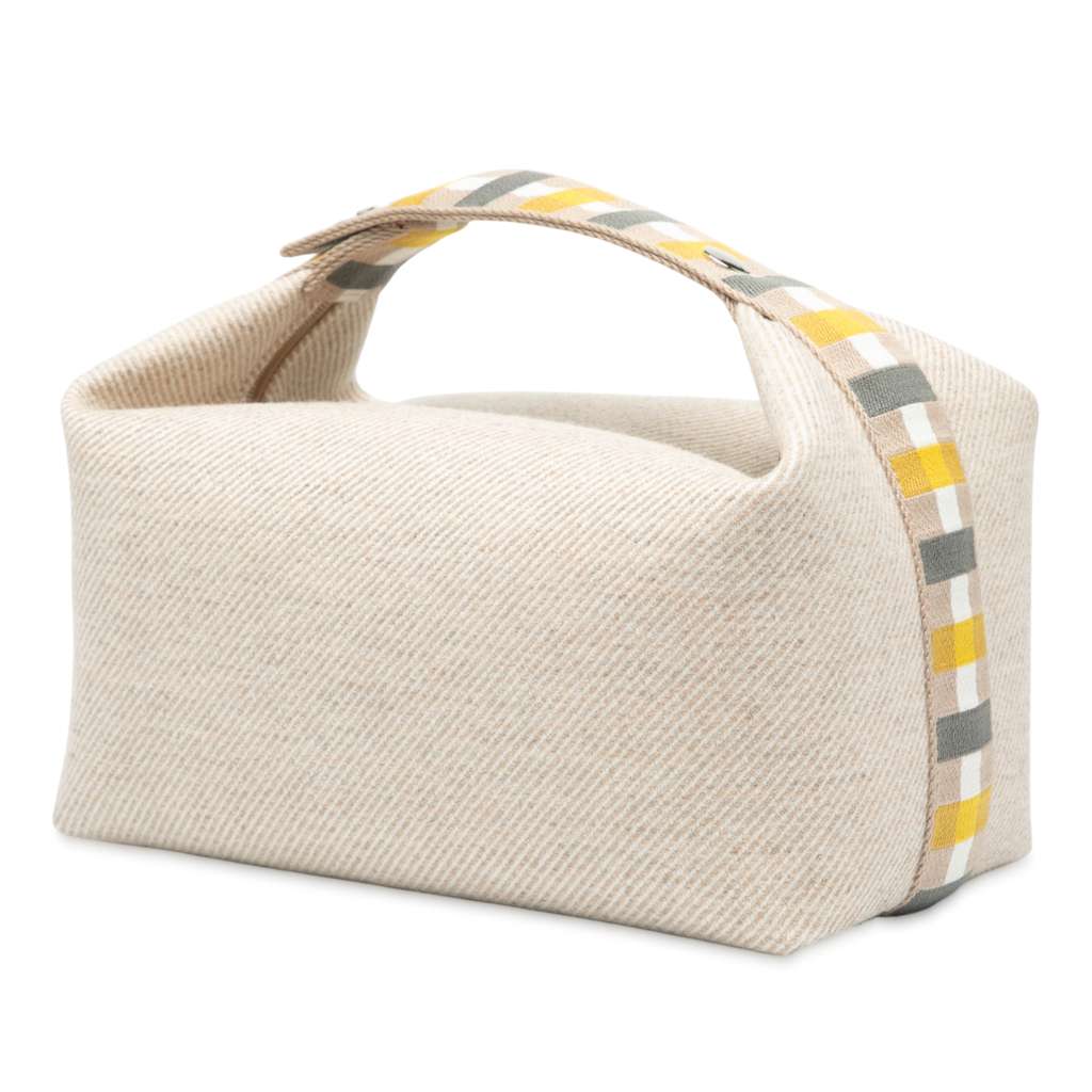 Hermès Large Wool Au Carre Bride A Brac Case - Back view