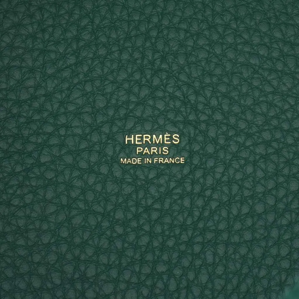 Hermès Clemence Picotin Lock 18 Green Leather Very good - Model View