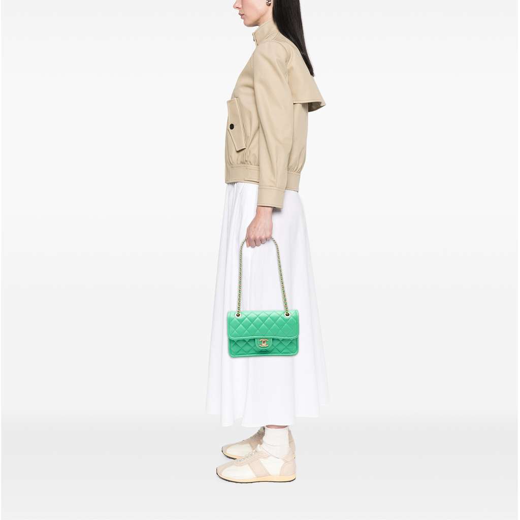 Chanel Medium Quilted Caviar Sweet Flap - Detail 2