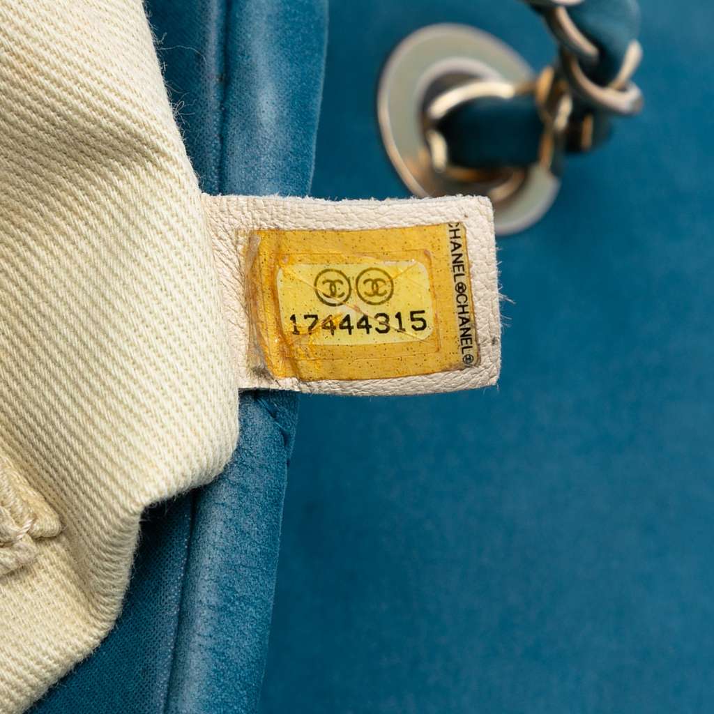 Chanel Large Quilted Iridescent Calfskin Chic Quilt Flap - Side view