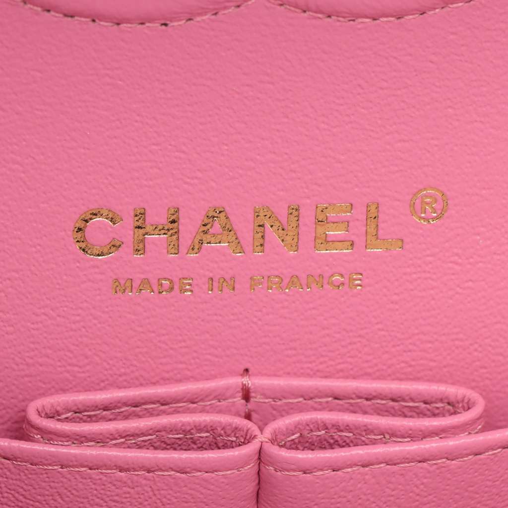 Chanel Medium Classic Caviar Double Flap - Detail 1