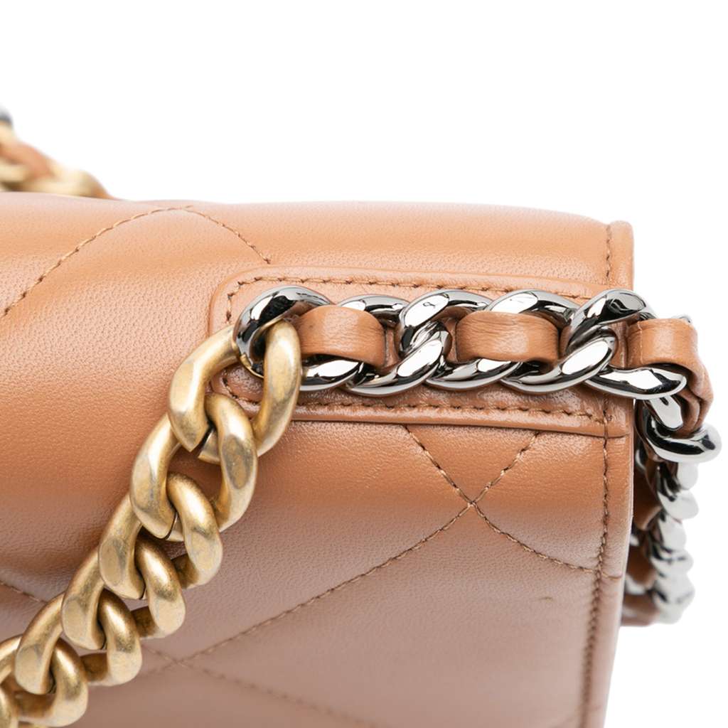 Chanel Quilted Lambskin 19 Wallet on Chain - Image 11
