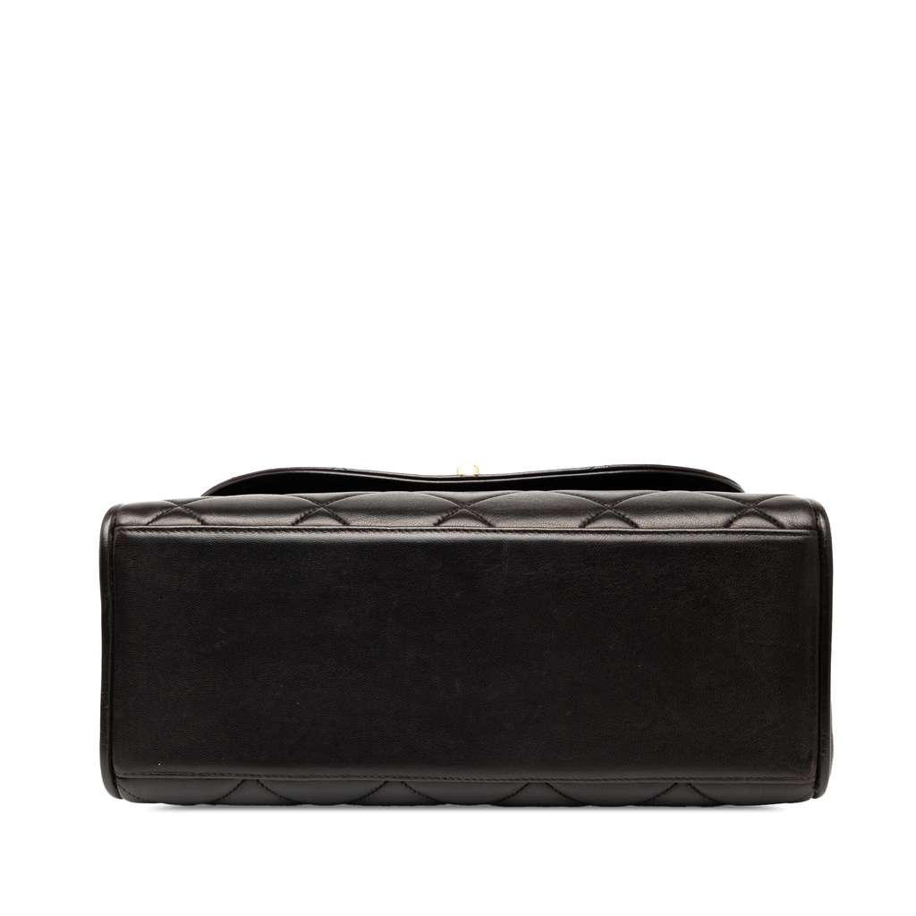 Chanel CC Quilted Lambskin Handbag - Image 6