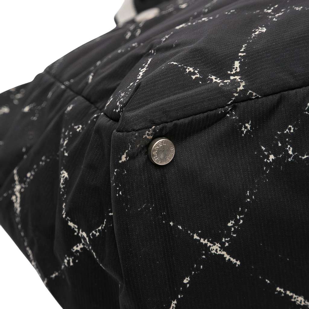 Chanel Old Travel Line Nylon Tote - Image 10