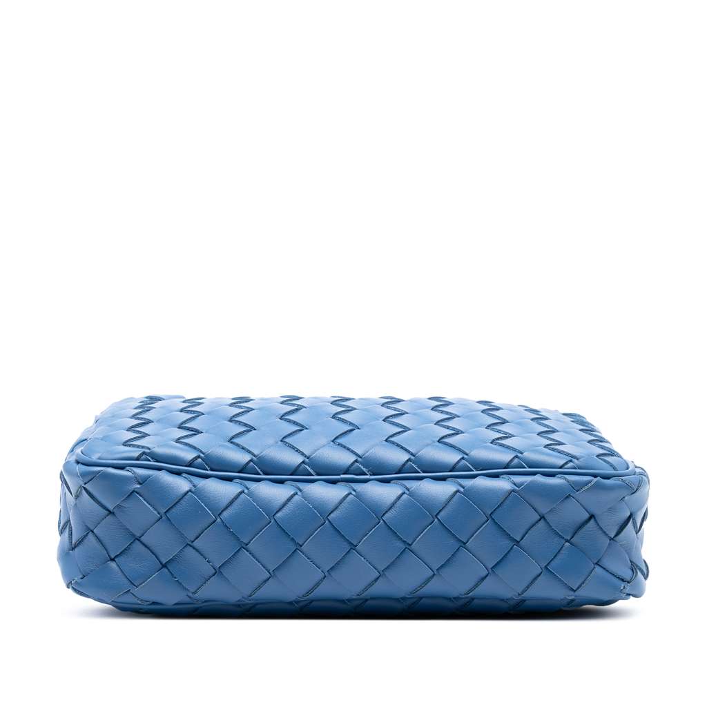 Bottega Veneta Small Nappa Intrecciato Camera Bag - Image 6