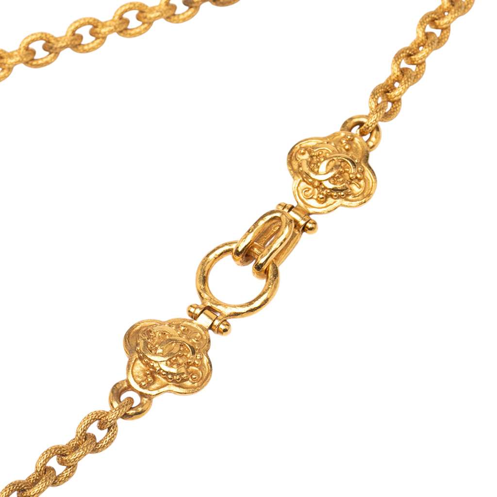 Chanel Gold Plated CC Clover Pendant Necklace - Image 6