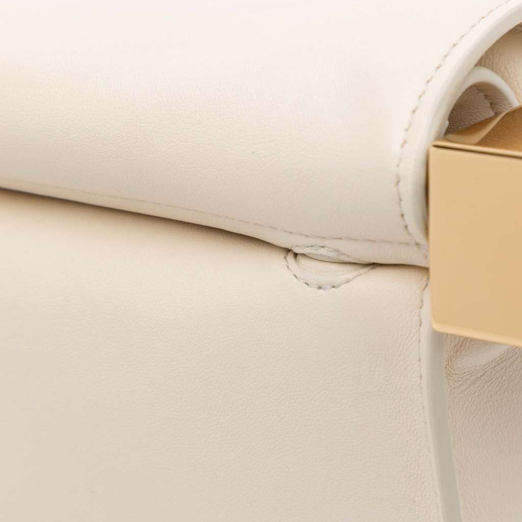 Jacquemus Smooth Calfskin La Pochette Rond Carre - Detail 1