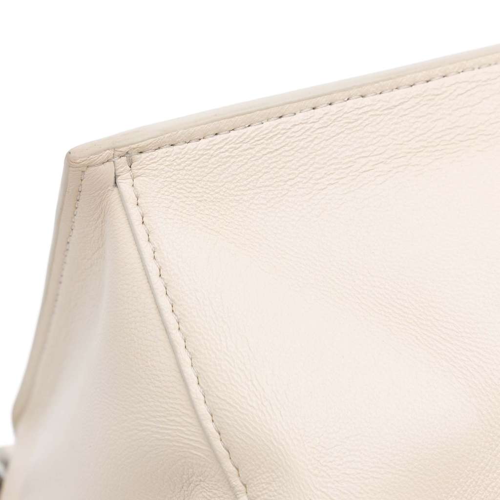 Jacquemus Smooth Calfskin La Pochette Rond Carre - Detail 2
