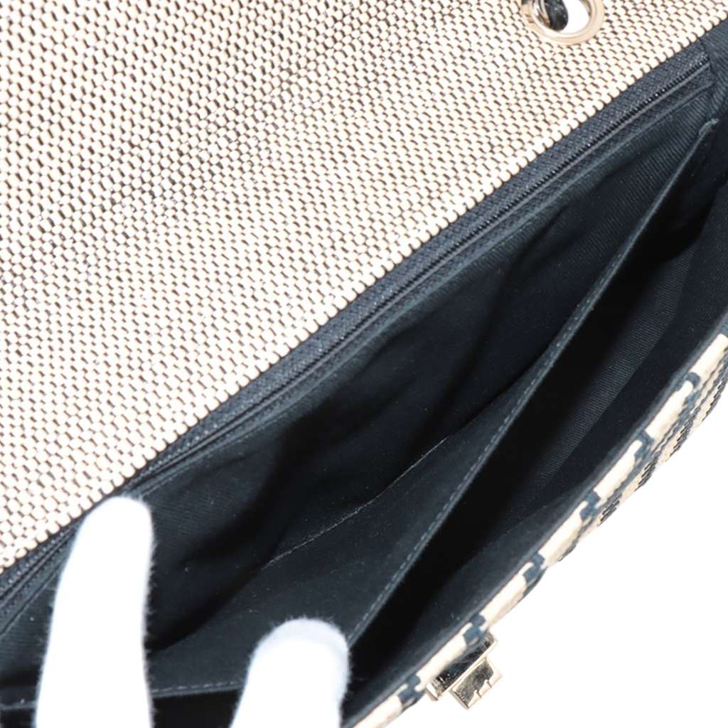 Chanel Woven Raffia Cannes Mademoiselle Single Flap - Detail 1